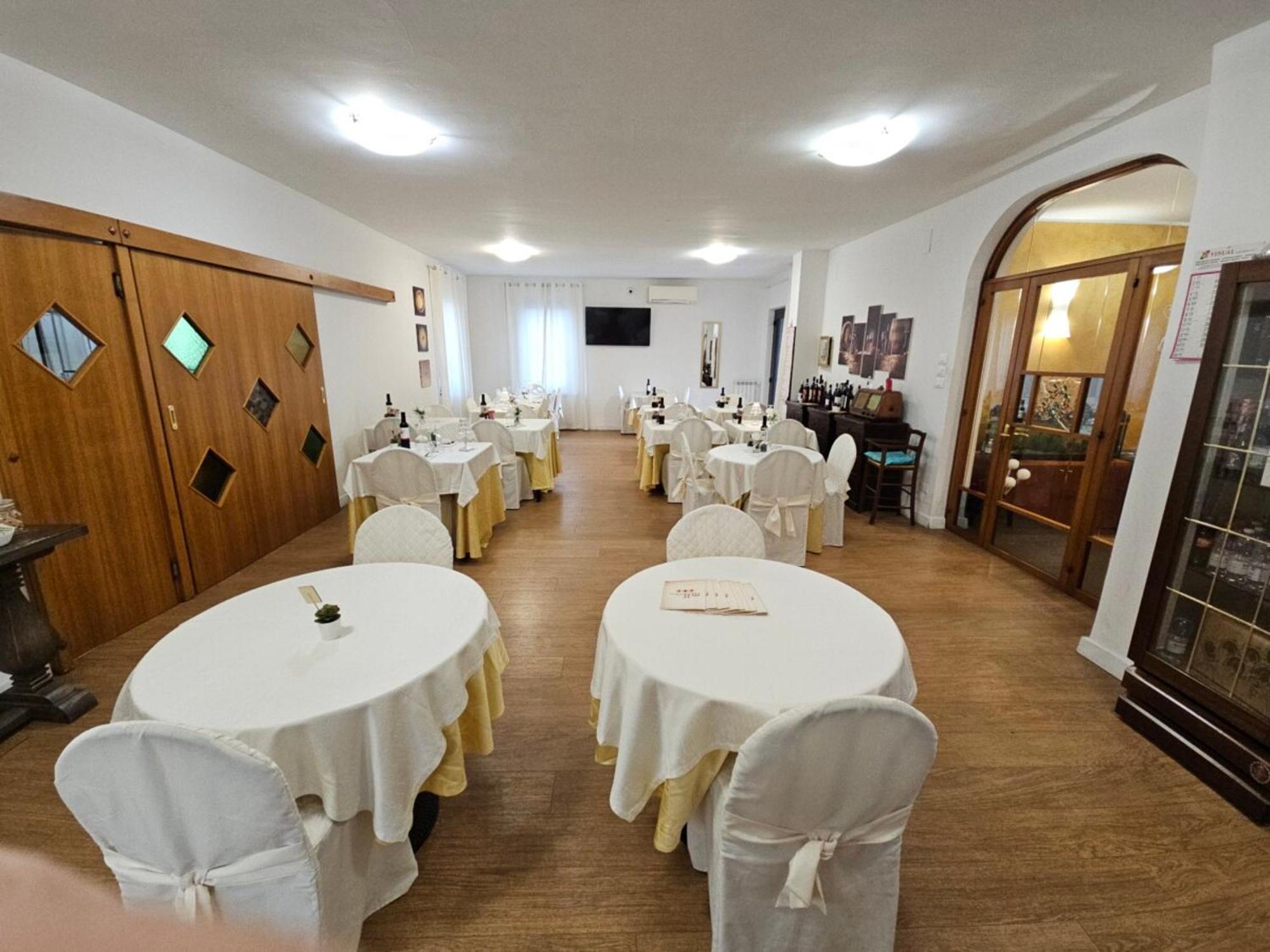 Hotel Mazzocchetti شيتا سانت أنجيلو المظهر الخارجي الصورة