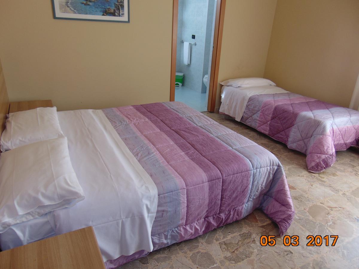 Hotel Mazzocchetti شيتا سانت أنجيلو المظهر الخارجي الصورة