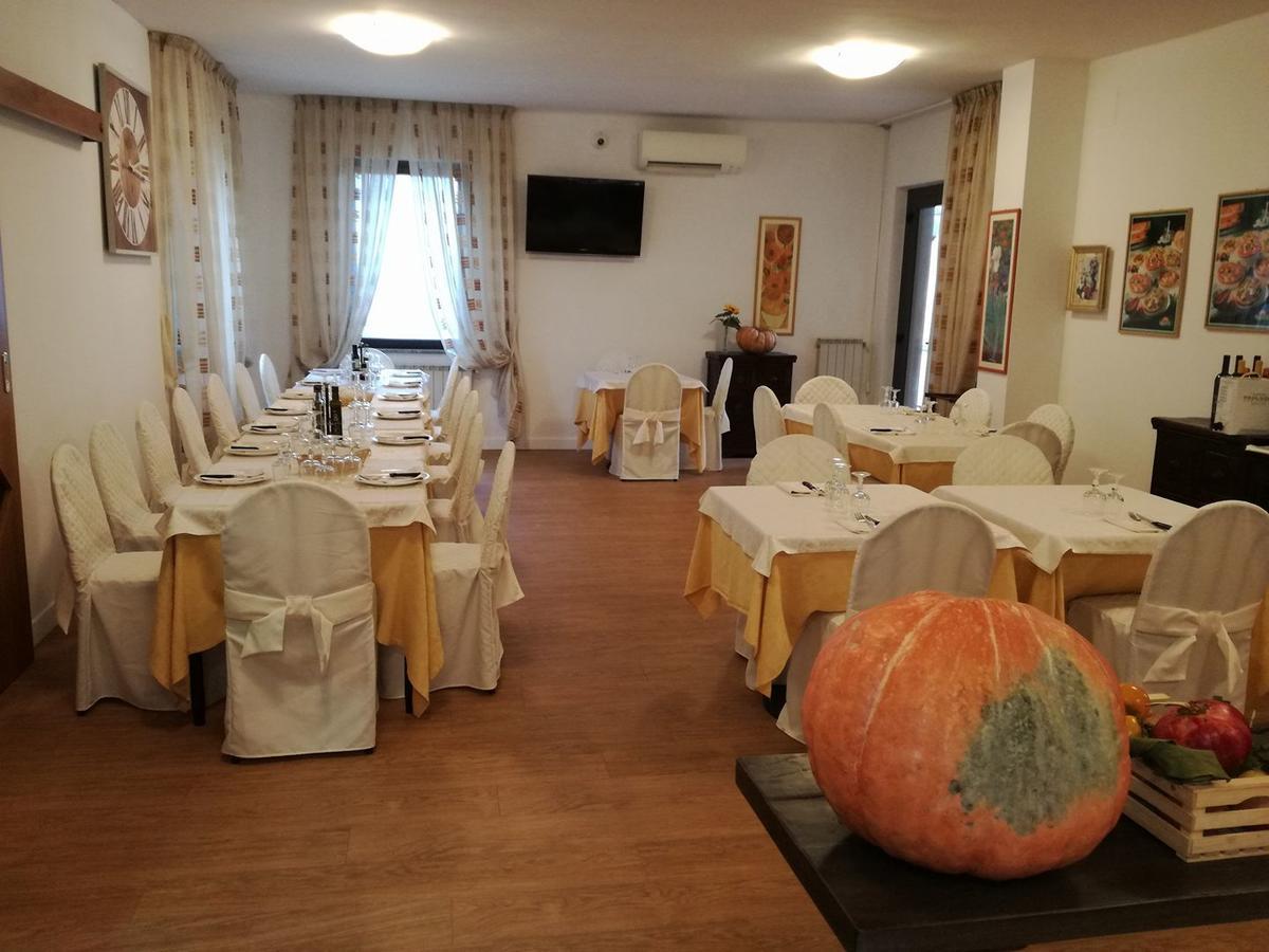 Hotel Mazzocchetti شيتا سانت أنجيلو المظهر الخارجي الصورة
